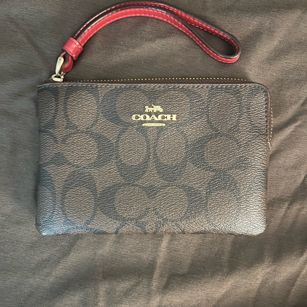 Coach Large Corner Zip Wristlet In Signature Canvas